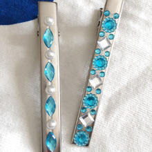 旅先で生まれた✈切って貼るだけキラキラヘアクリップ