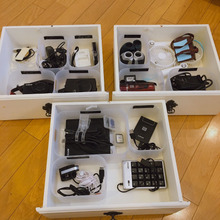 ポリプロピレンメイクボックス・1/2横ハーフ × カメラ類│無印良品