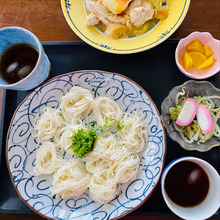 素麺の時はこうしてます。ふきこぼれないので楽チン🎶