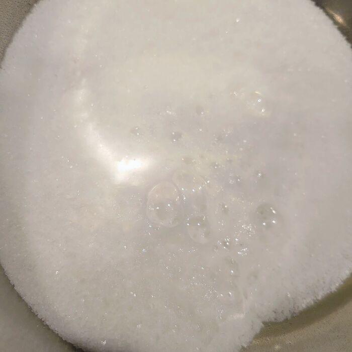 発泡しちゃってます