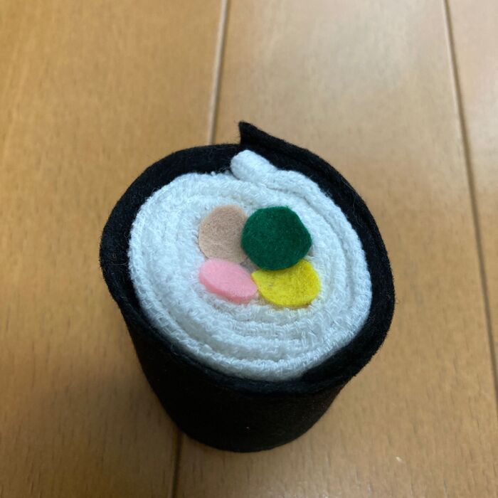 ③具を貼り付ける。