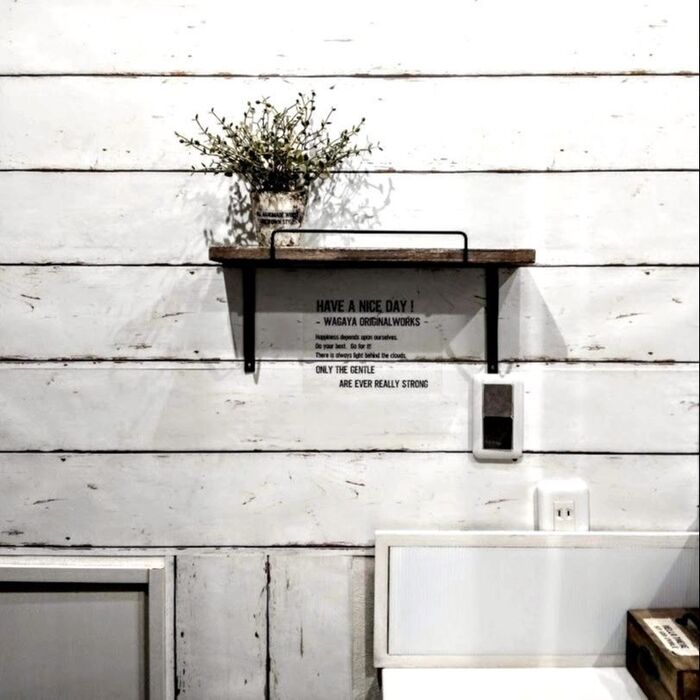 【100均DIY】100均4点で作るアンティーク風飾り棚