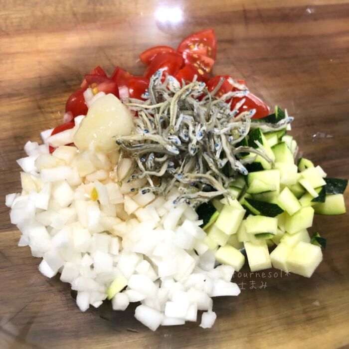 ➁調味料と①を混ぜ合わせる