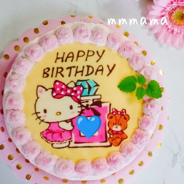 【誕生日ケーキ】キティちゃんのシフォンケーキ☆サンリオ