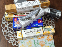 突っ張り棒・ブックエンドで隙間なく スッキリ収納