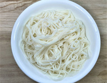【残ったそうめんのリメイクレシピ】まさかの人気デザート&ボリュームごはんに!