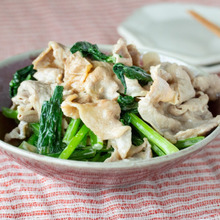 小松菜と豚薄切りのオイマヨ和え