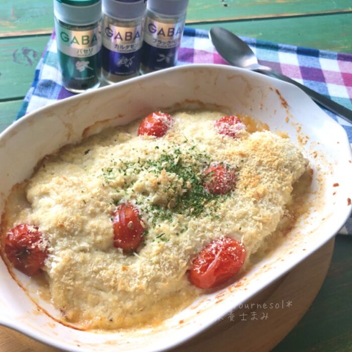 【ホワイトソースを豆腐でヘルシーに】タラのホワイト豆腐ソース焼き