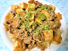 ご飯が進む!豚肉厚揚げの炒め物