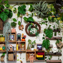 部屋が狭く見えないディスプレイ4つのコラボレーション