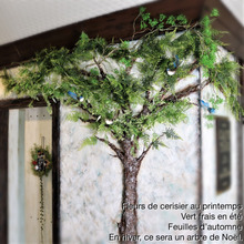 段ボールで巨大ツリー♪グリーンを横使いすれば部屋がワイドに♡