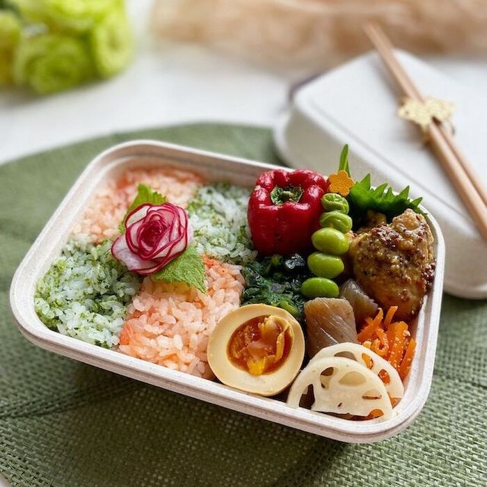 炊き立てご飯で〜ご飯がメインの隠れのり弁!夫弁当