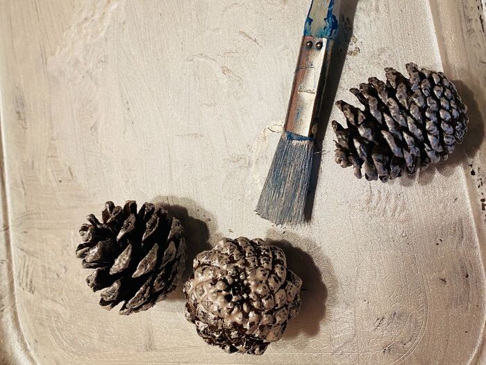 工程1飾るパーツを作ります。