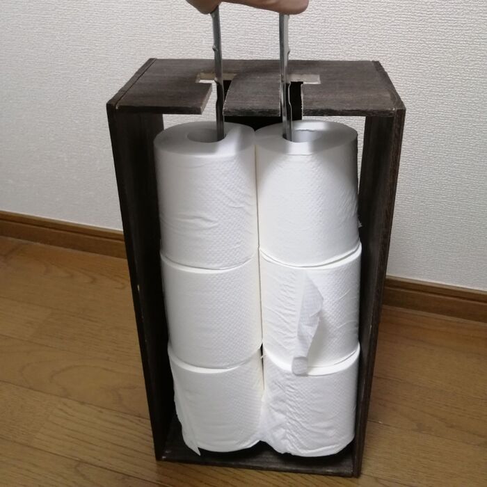 一度に6個補充!トイレットペーパーストッカーDIY