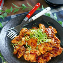 お家でキャンプ飯★柔らかチキンのガーリックソテー