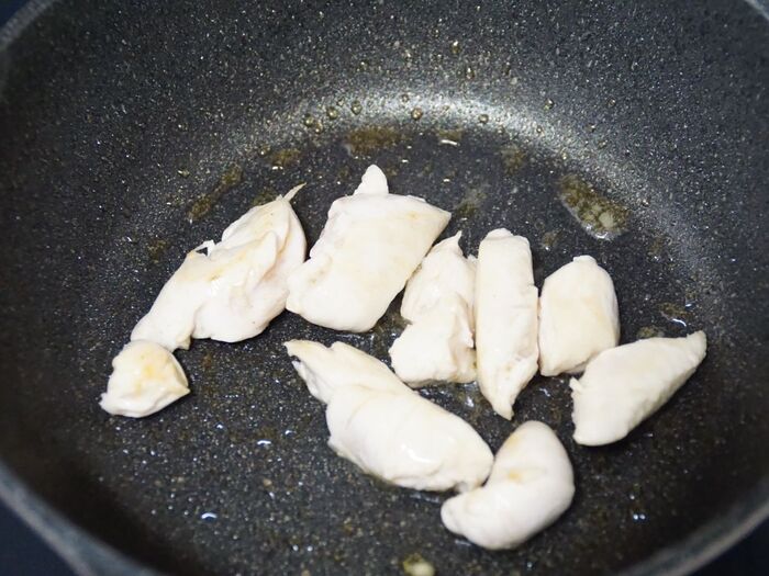 ササミを焼く