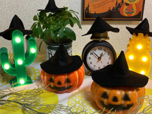 切って貼るだけ!色んな物にかぶせちゃう(^ ^) フェルトで作る魔女の帽子!