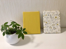 100均のタッカーでファブリックボードをDIY