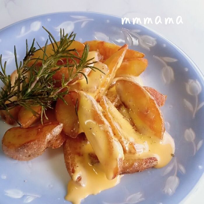 息子の大好物♥ローズマリー&チェダーチーズポテト