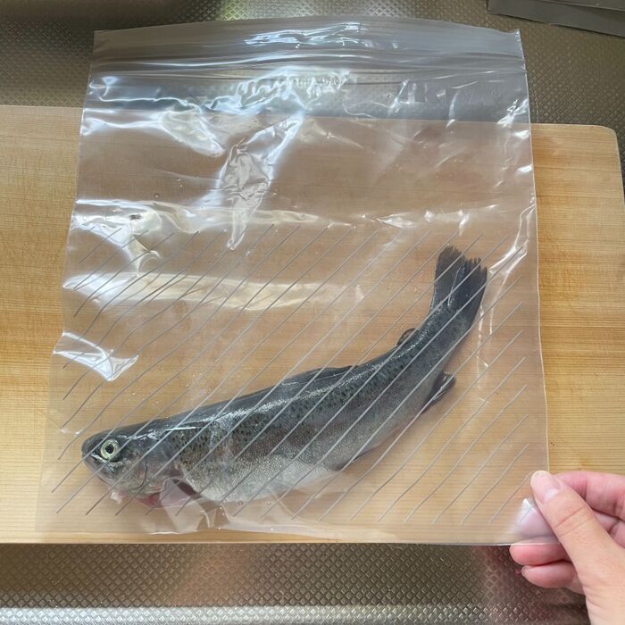 一尾ずつ保存袋に