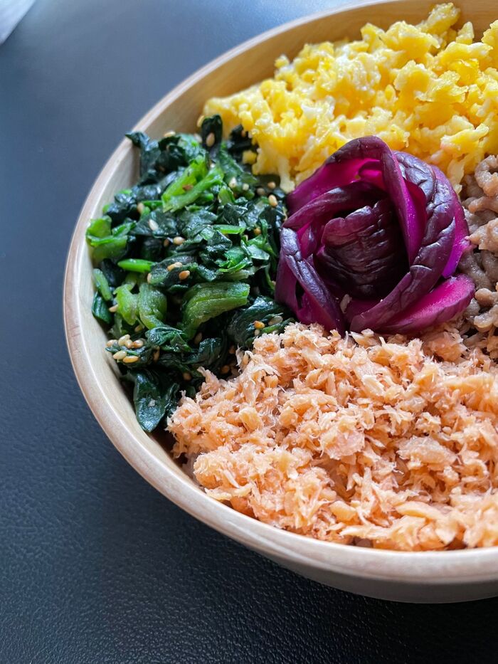 のっけ丼は手軽だけど・・・具材が重なっちゃう・・・そんな時は