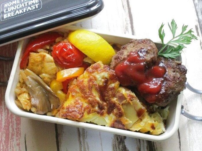 こんなの欲しかった!モニターのオイルdeローストガーリック !スペイン風オムレツ入り弁当~♪