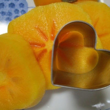 ハートに抜き取りやすかった♡種なしの四角い柿、ひらたねなしがき