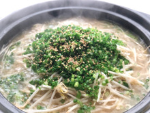 【これからの季節オススメ】簡単格安鍋‼︎鶏軟骨ともやしの味噌ネギまみれ鍋 #安い #簡単 #おいしい