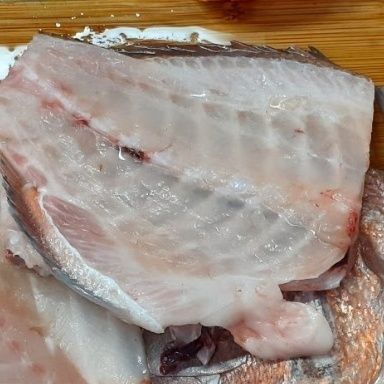◼️6品◼️赤海老だしの鯛だんご汁