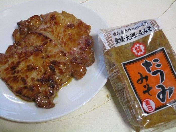 漬けておいて、後は焼くだけ!豚肉のみそ漬け焼き~♪