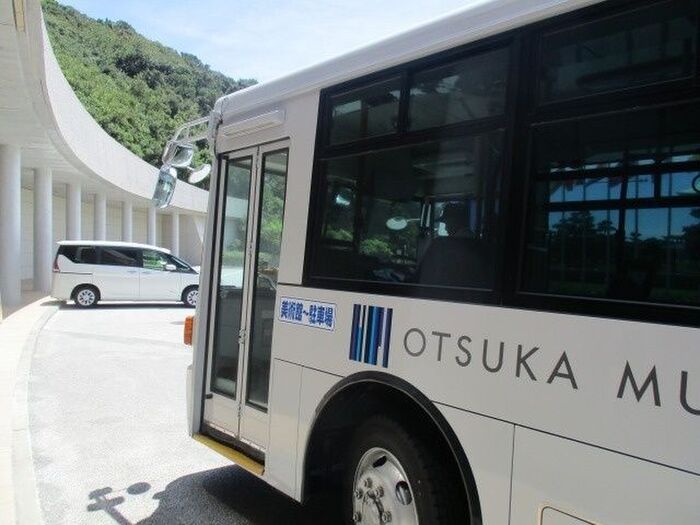 専用バスが出ています