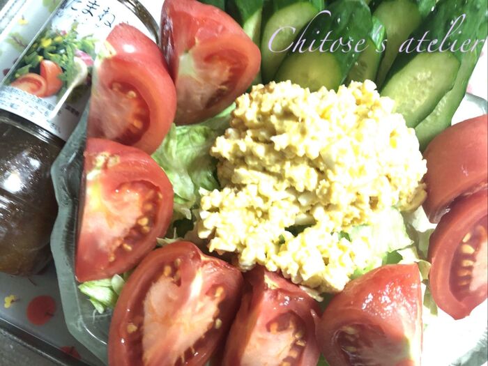 今回はたまごサラダにして、野菜の上に乗せました