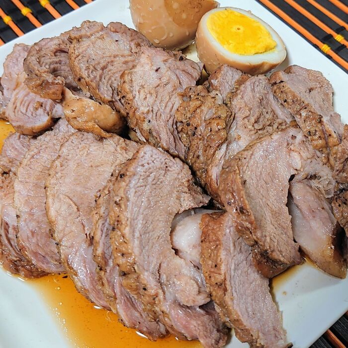 ただ、ただ旨い❢ 簡単に作れる🍖厚切りチャーシュー
