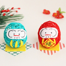 簡単手作りお正月飾り*毛糸でまんまる干支だるま