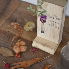 【簡単DIY】端材で簡単♬ディスプレイスタンドをDIY⭐︎