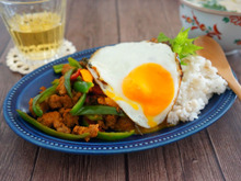 大豆ミートのガパオライス