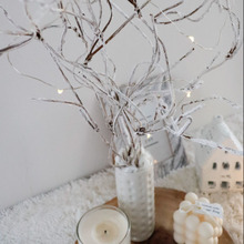 100均で誰でも簡単に作れるブランチツリー♡