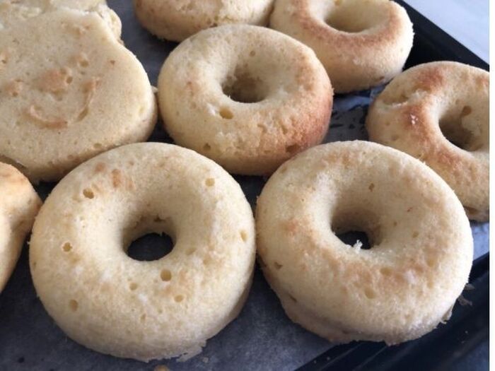 強力粉で作る!揚げない、焼きドーナツレシピ