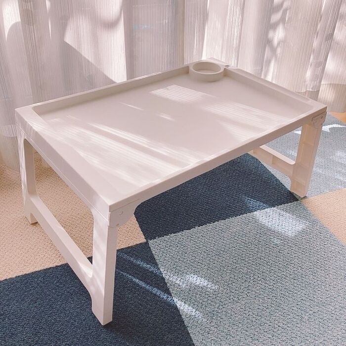 地べた派にはこれしかない!!ちょうどいい小テーブル