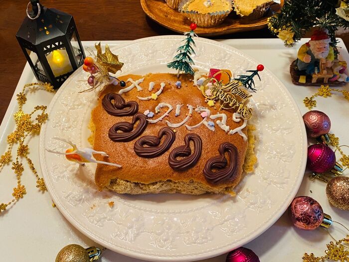 スタバのコーヒーで台湾ケーキ!メリークリスマス🎶