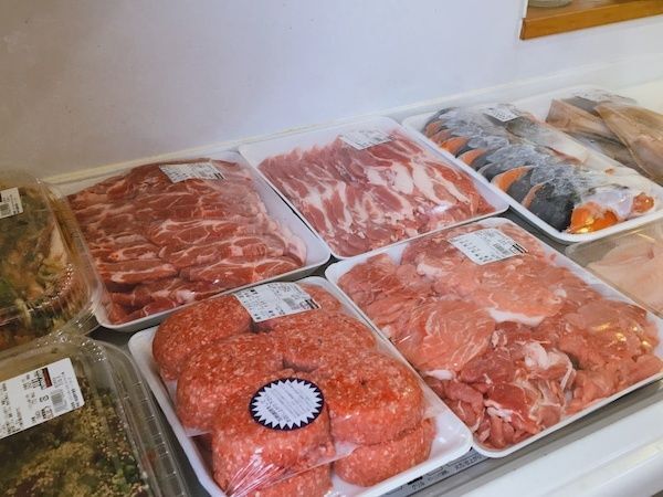 月1で肉魚を買いにコストコへ行っています。