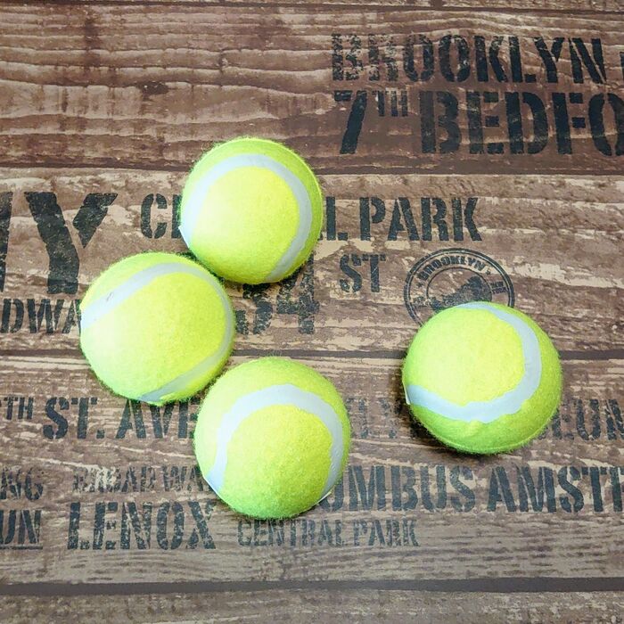 リビングのアレに🎾テニスボールこう使うと便利❢