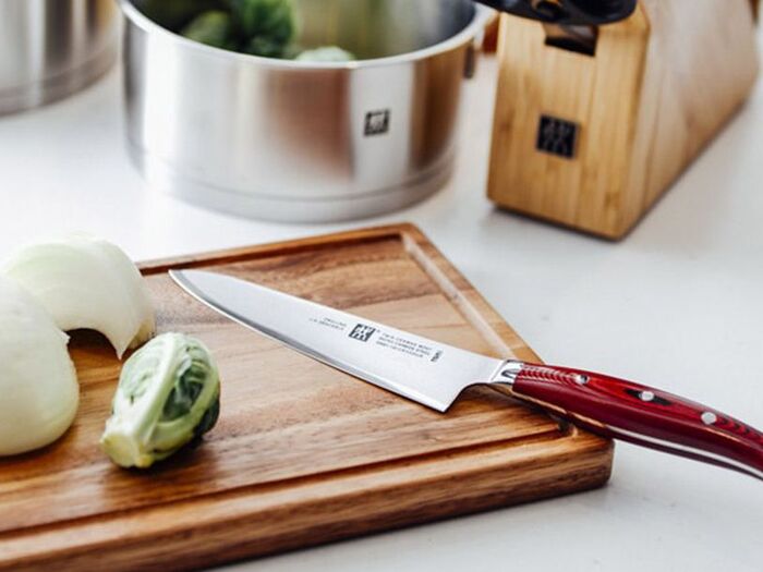 5.<ツヴィリング>が考える現代人に最適な一本「コンパクトシェフ」