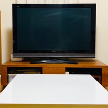 シンプルなテーブルを引き出し付きテーブルに!