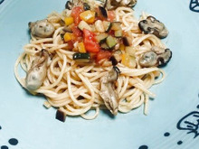 牡蠣とラタトゥユ の オイルパスタ