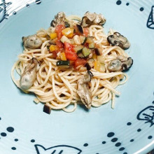 牡蠣とラタトゥユ の オイルパスタ