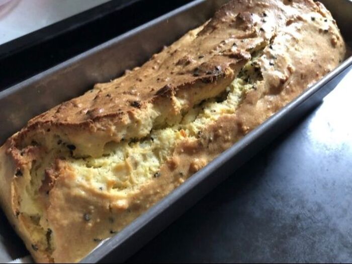 ワンボウルで作れる!さつまいも✖️黒ごまのパウンドケーキ