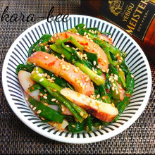 おつまみに最高!イカとニラの旨辛豆板醤ごま和え