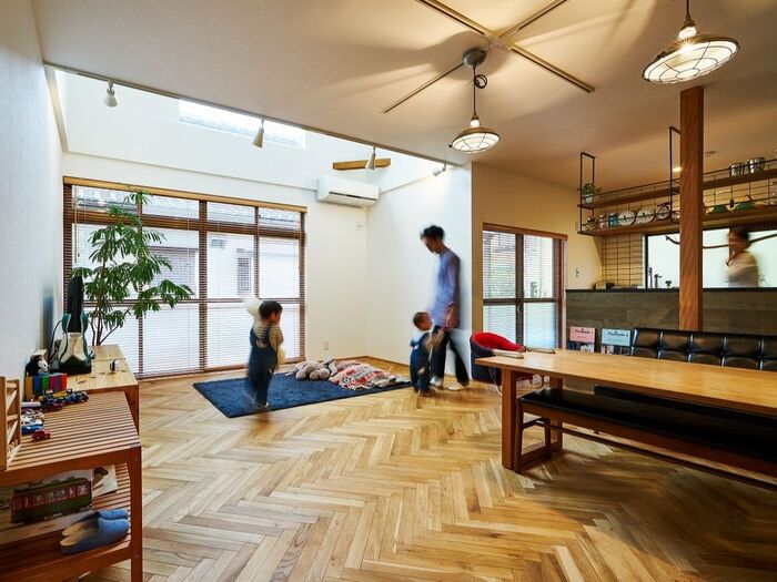 ナチュラルの中にエッジを効かせてくれる