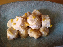 ゆず皮の甘煮とハチミツ漬け